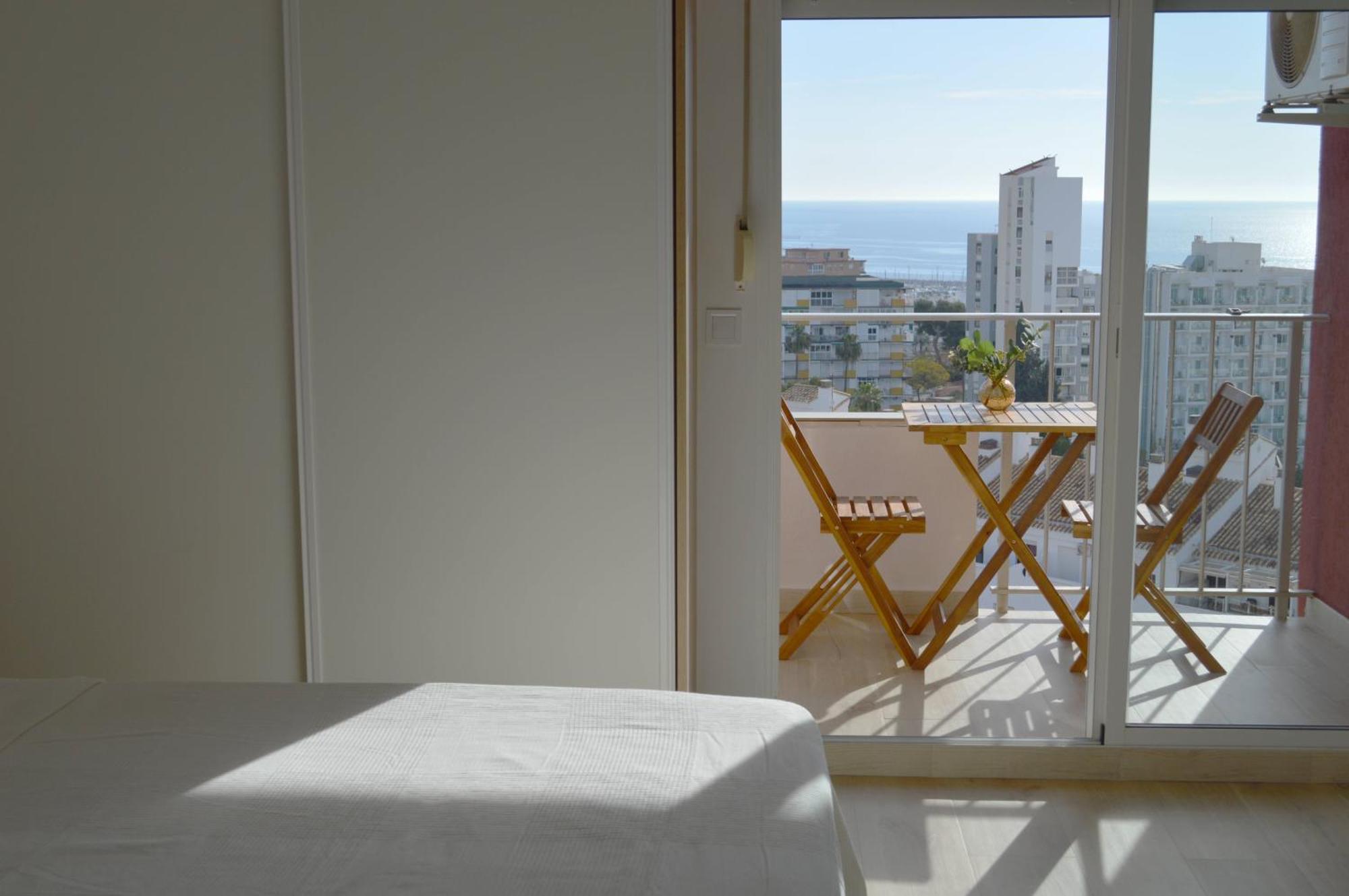 Apartment With Swimming Pool Open Year *